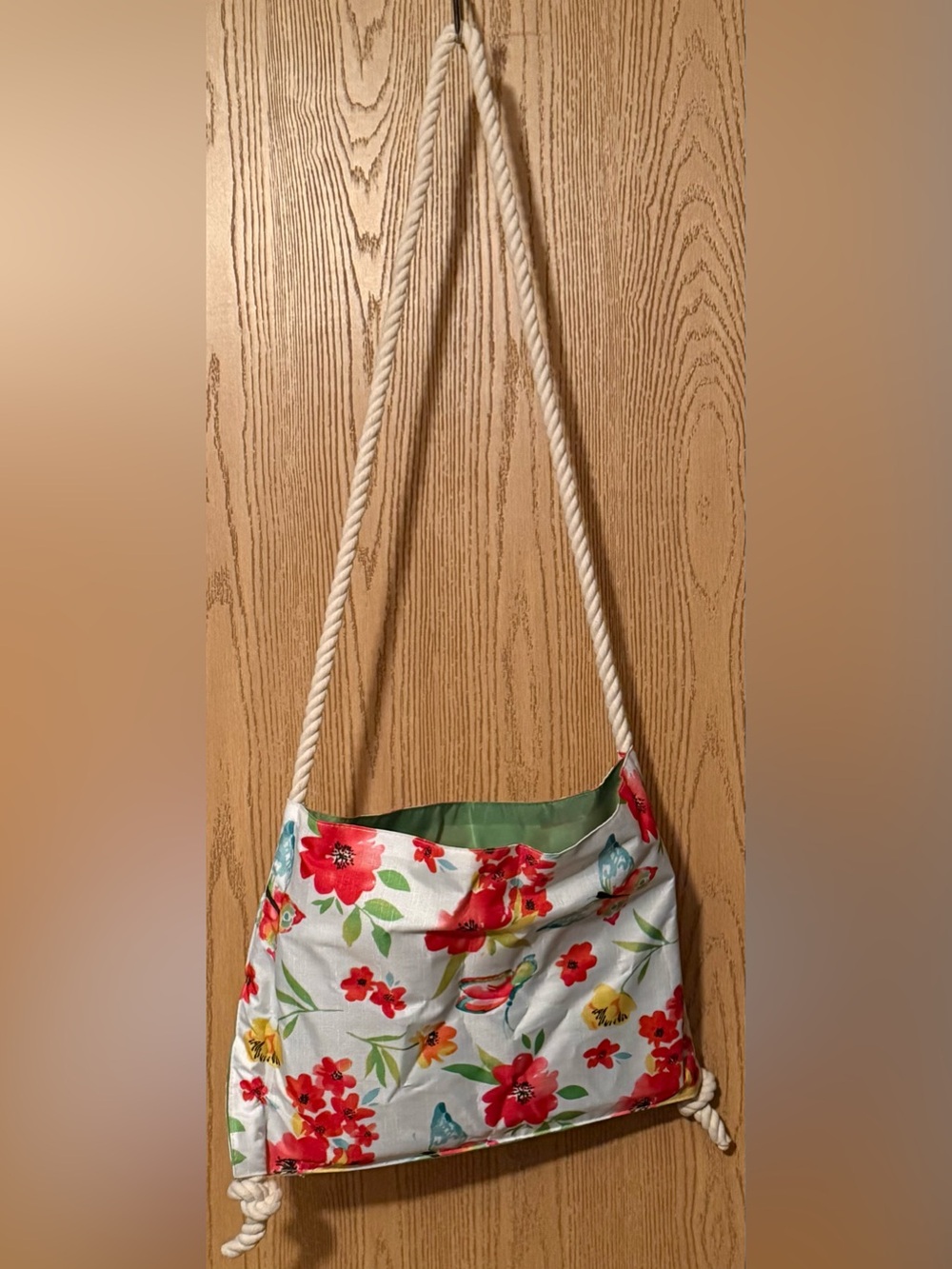 Floral Rope-Handle Crossbody Bag in White and Red